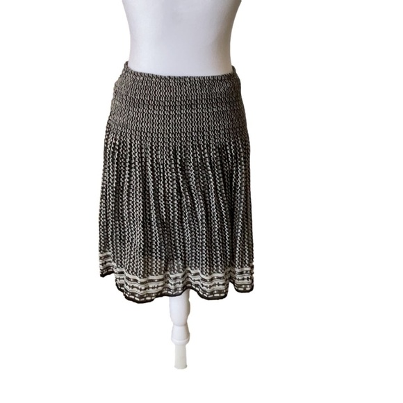 Max Studio Midi Skirt - Picture 5 of 9